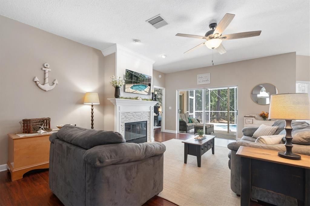 Active With Contract: $625,000 (4 beds, 2 baths, 1889 Square Feet)