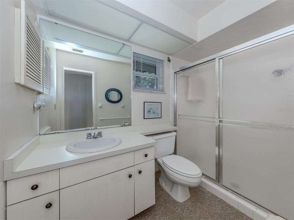 Primary En Suite Bathroom