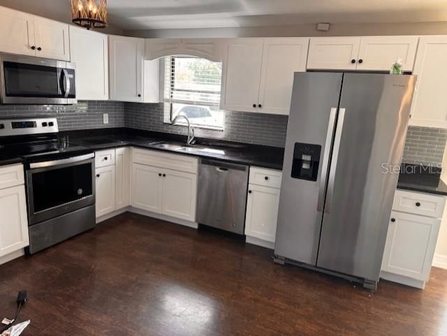 For Rent: $1,850 (3 beds, 1 baths, 1340 Square Feet)