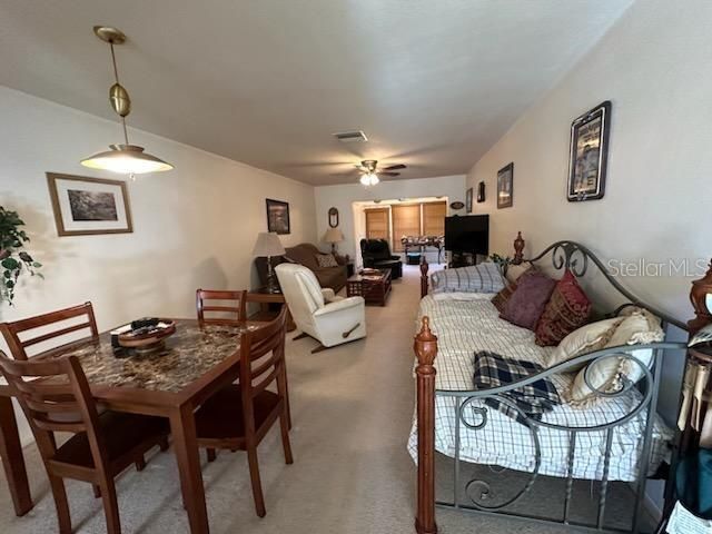 For Sale: $109,900 (1 beds, 1 baths, 716 Square Feet)