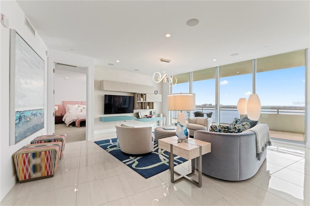 For Sale: $3,699,000 (3 beds, 3 baths, 3395 Square Feet)