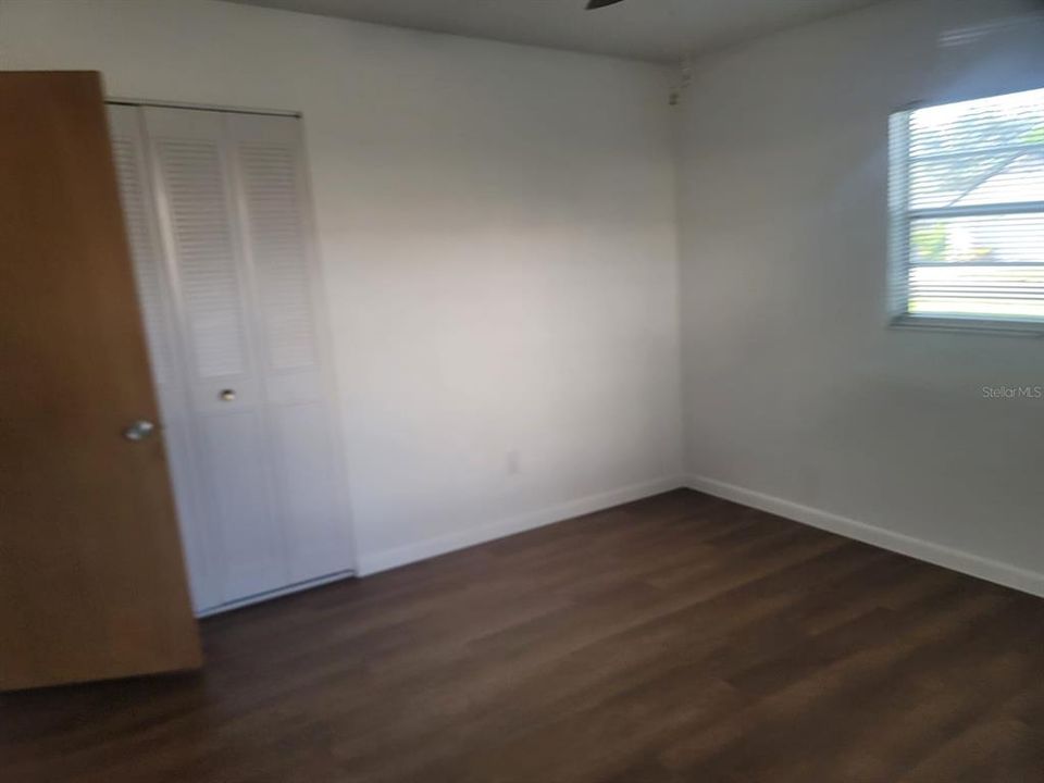 For Rent: $2,000 (3 beds, 2 baths, 1696 Square Feet)