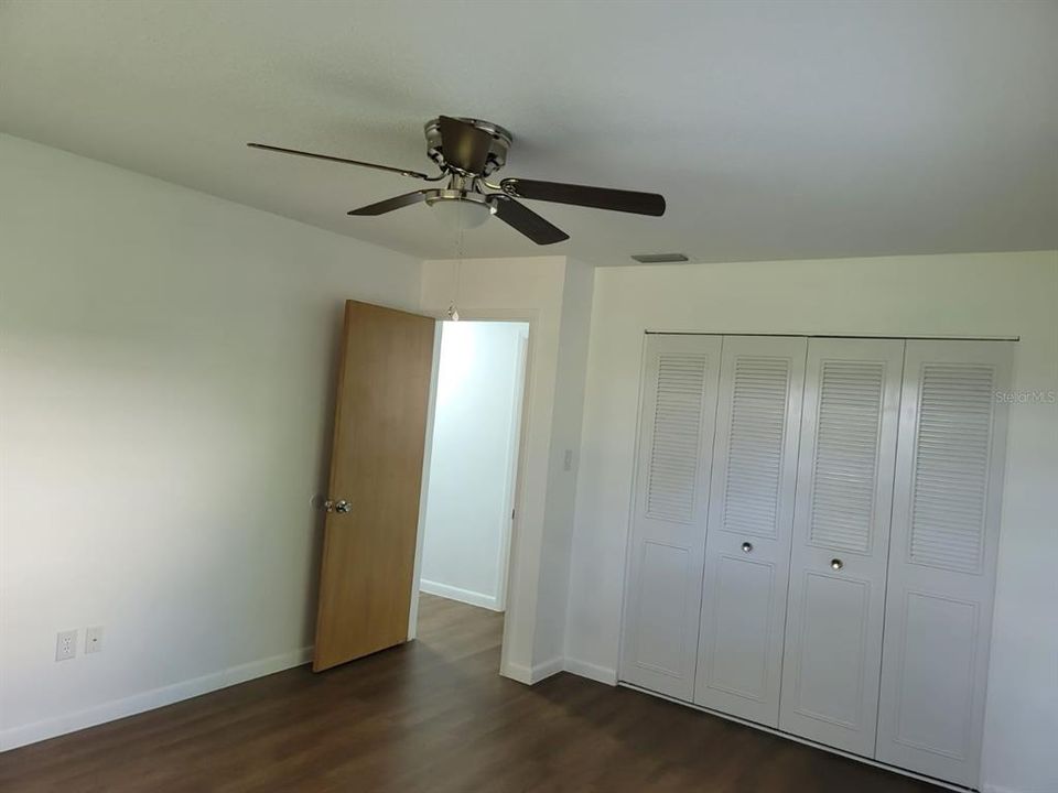 For Rent: $2,000 (3 beds, 2 baths, 1696 Square Feet)