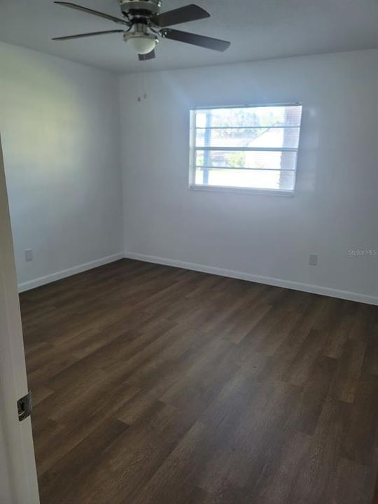 For Rent: $2,000 (3 beds, 2 baths, 1696 Square Feet)