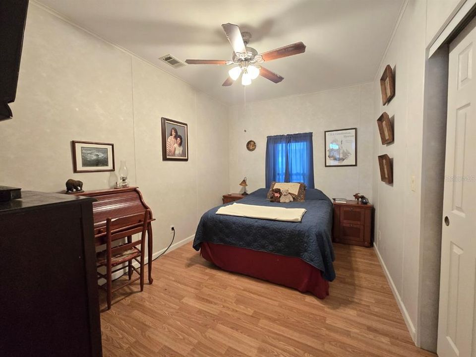 For Sale: $265,000 (2 beds, 2 baths, 1480 Square Feet)