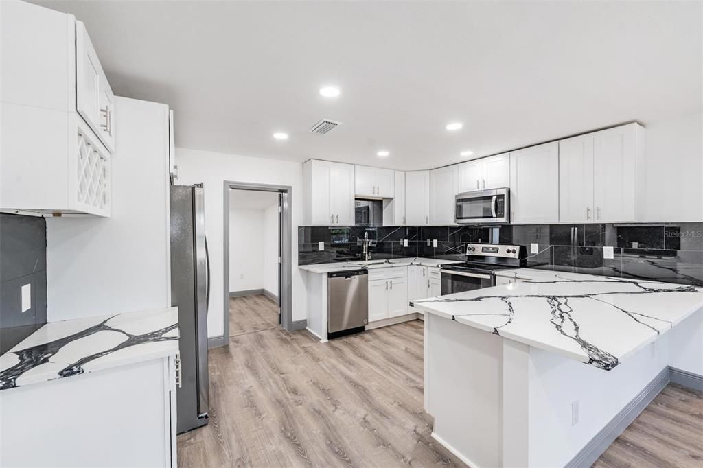 For Sale: $483,000 (4 beds, 2 baths, 1865 Square Feet)