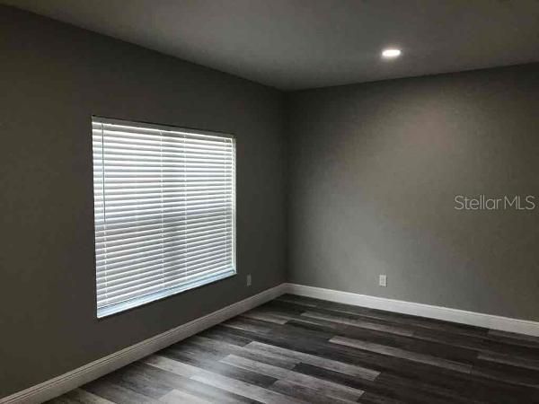 For Rent: $1,890 (3 beds, 2 baths, 1705 Square Feet)