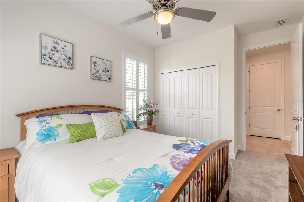 For Sale: $374,900 (2 beds, 2 baths, 1595 Square Feet)