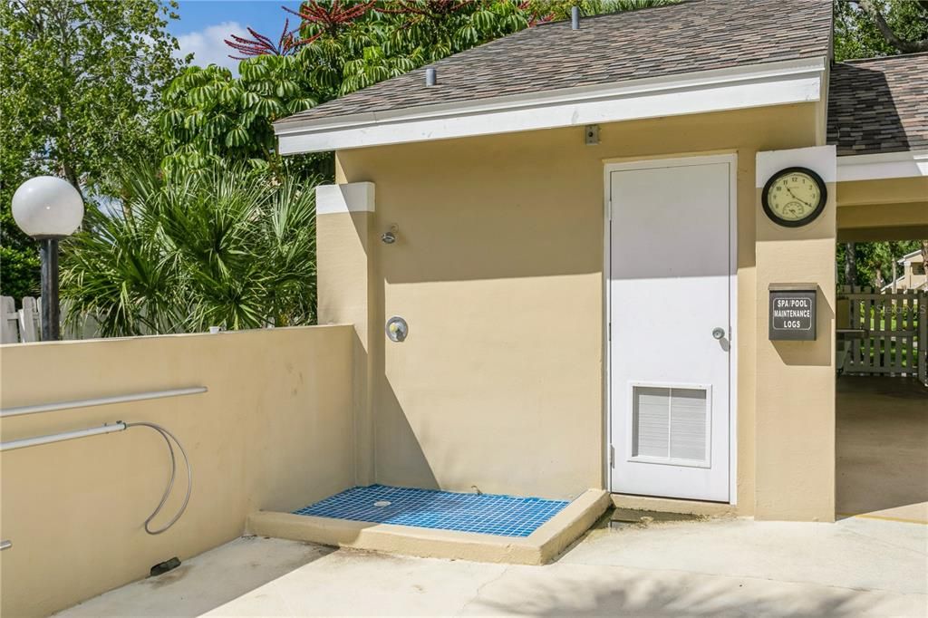 outdoor shower and restrooms