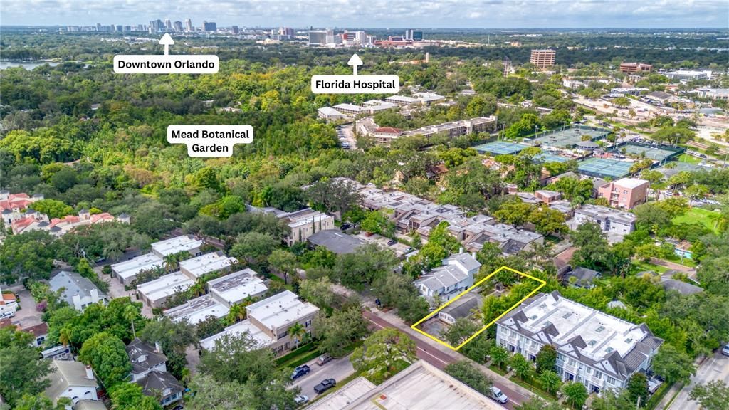 Easy access to Audubon Park Garden District and Downtown Orlando too