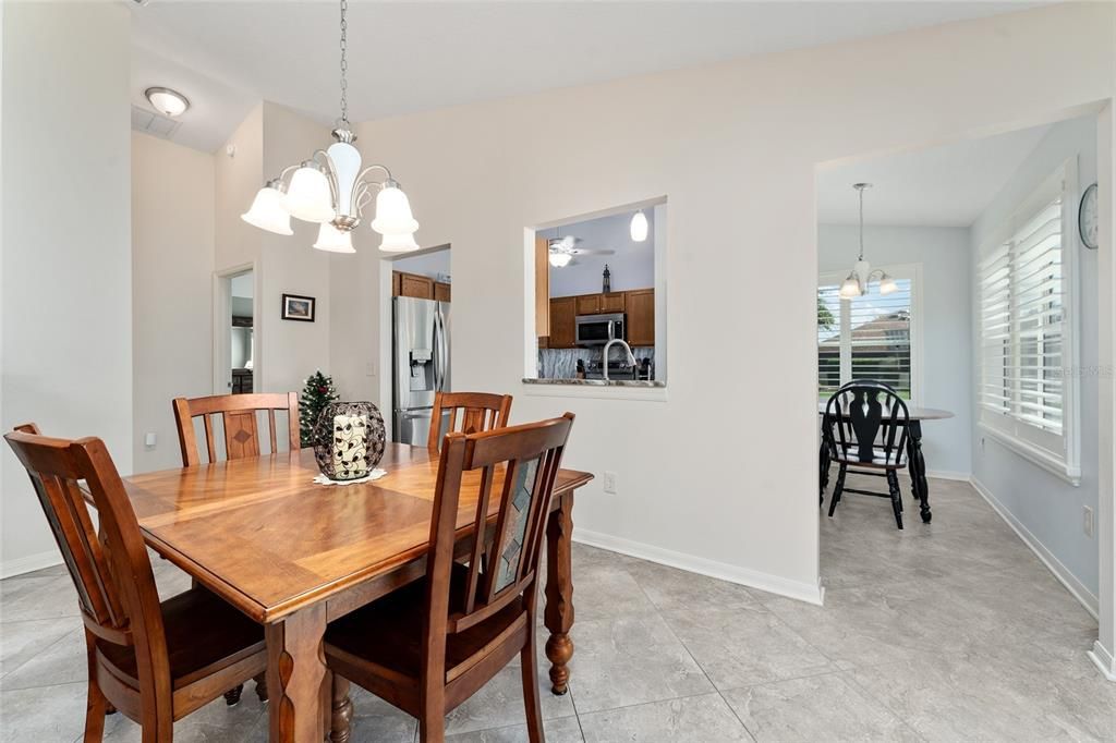 For Sale: $434,900 (3 beds, 2 baths, 1488 Square Feet)