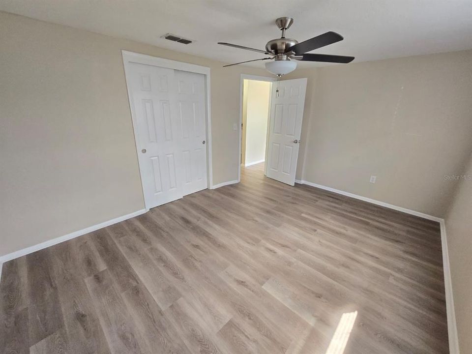 For Sale: $229,900 (3 beds, 1 baths, 1008 Square Feet)