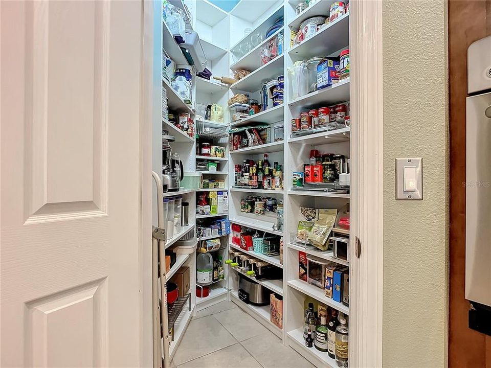 custom pantry