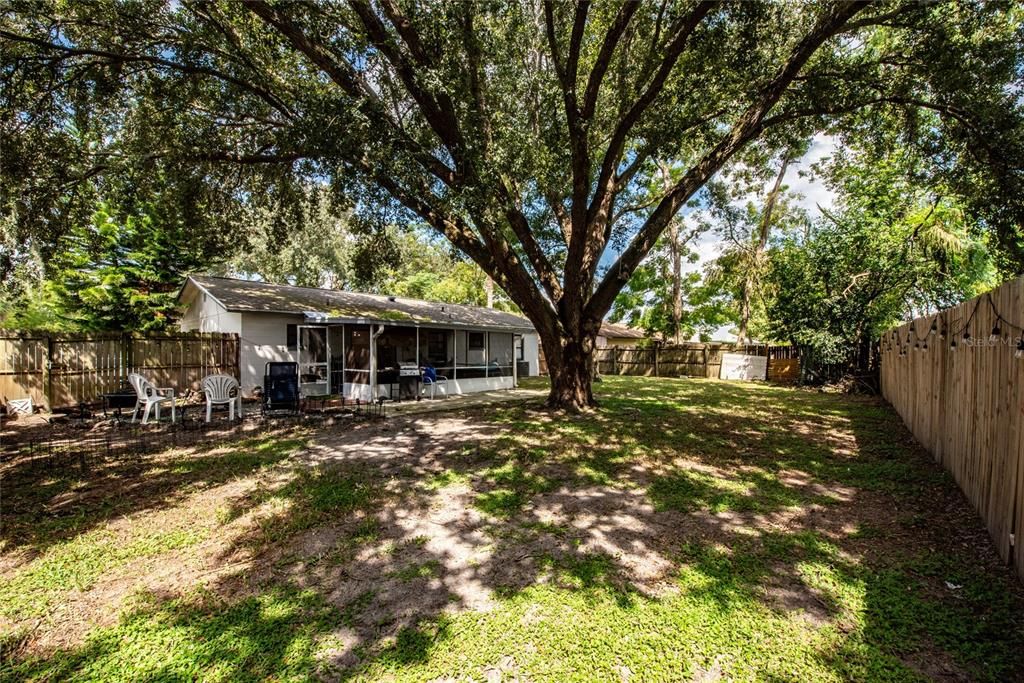 For Sale: $392,000 (3 beds, 3 baths, 1104 Square Feet)