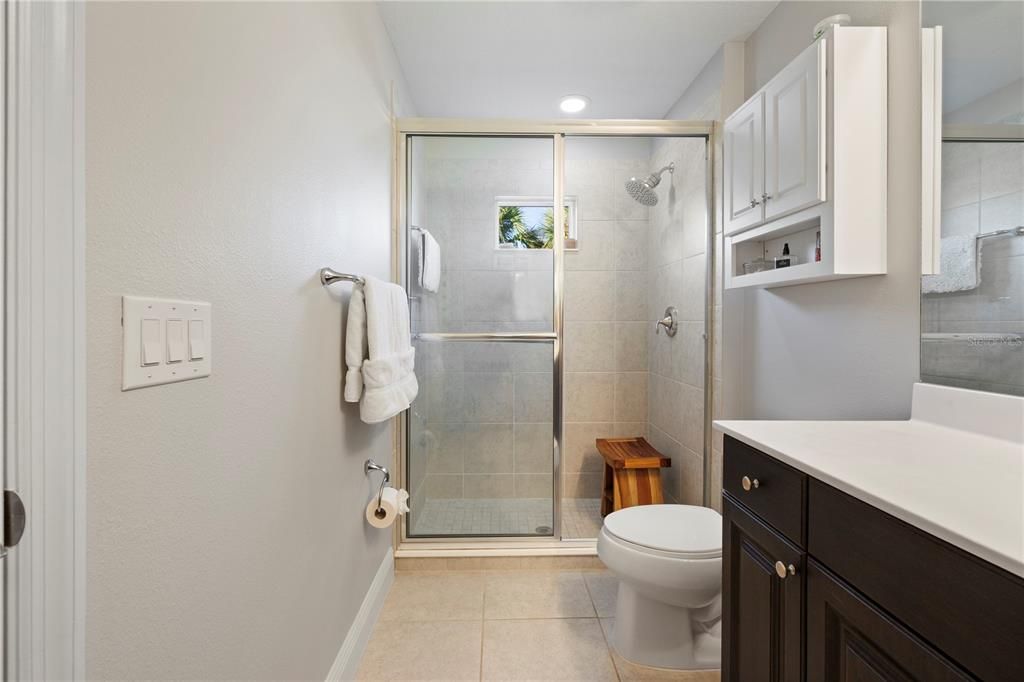 For Sale: $364,500 (2 beds, 2 baths, 1258 Square Feet)