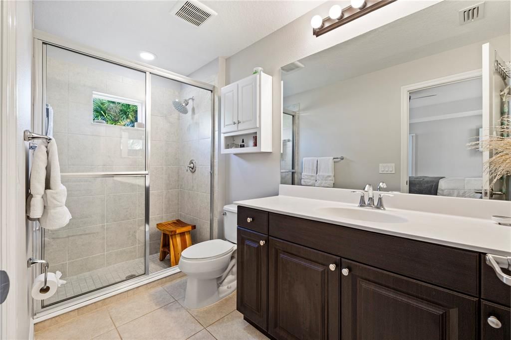 For Sale: $364,500 (2 beds, 2 baths, 1258 Square Feet)