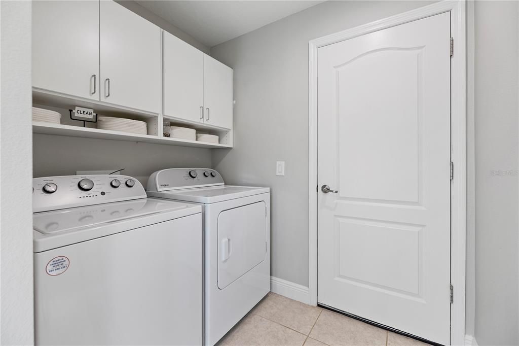 For Sale: $364,500 (2 beds, 2 baths, 1258 Square Feet)