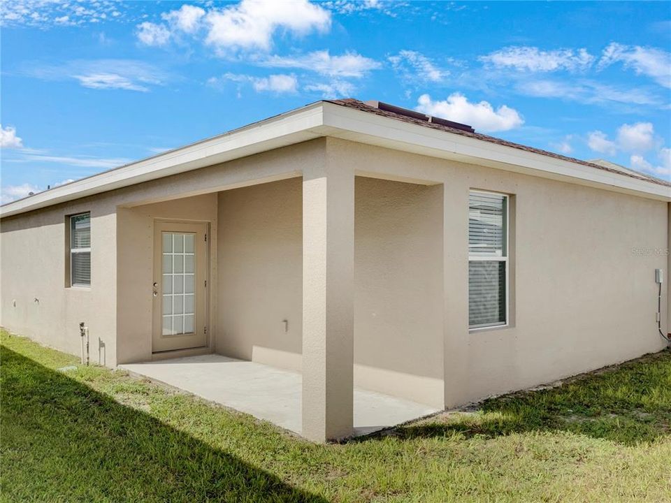 For Sale: $345,000 (3 beds, 2 baths, 1497 Square Feet)