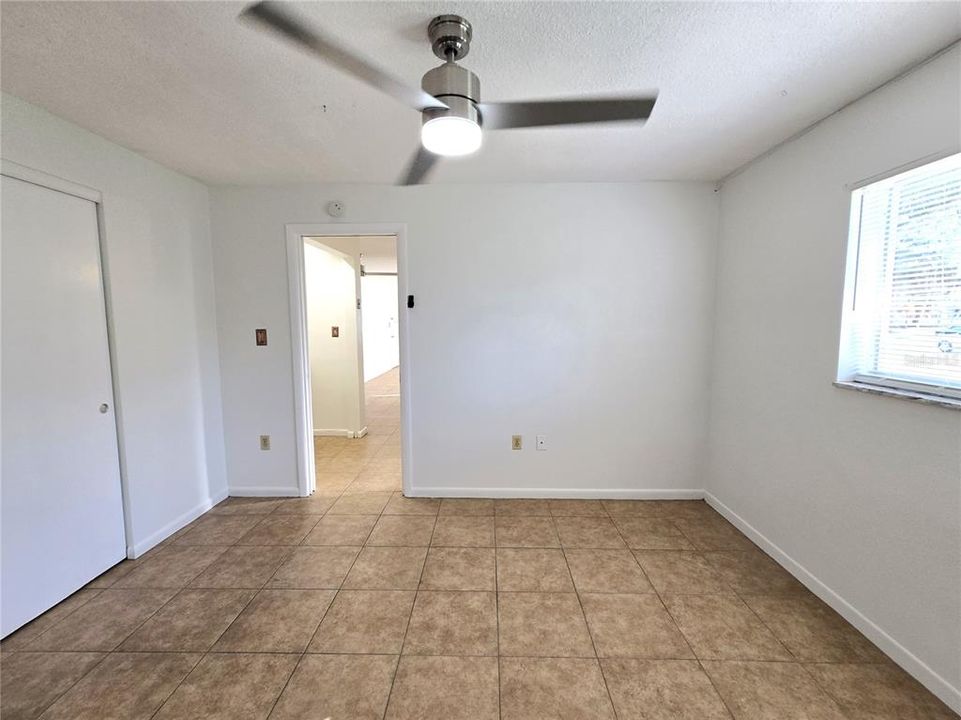 For Rent: $1,325 (1 beds, 1 baths, 660 Square Feet)