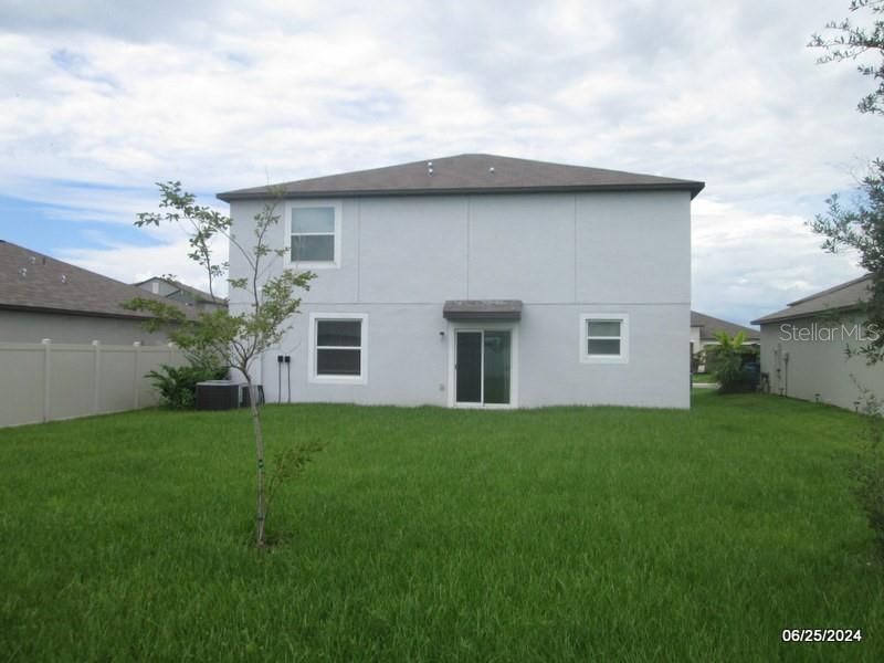 For Rent: $2,895 (4 beds, 2 baths, 2582 Square Feet)