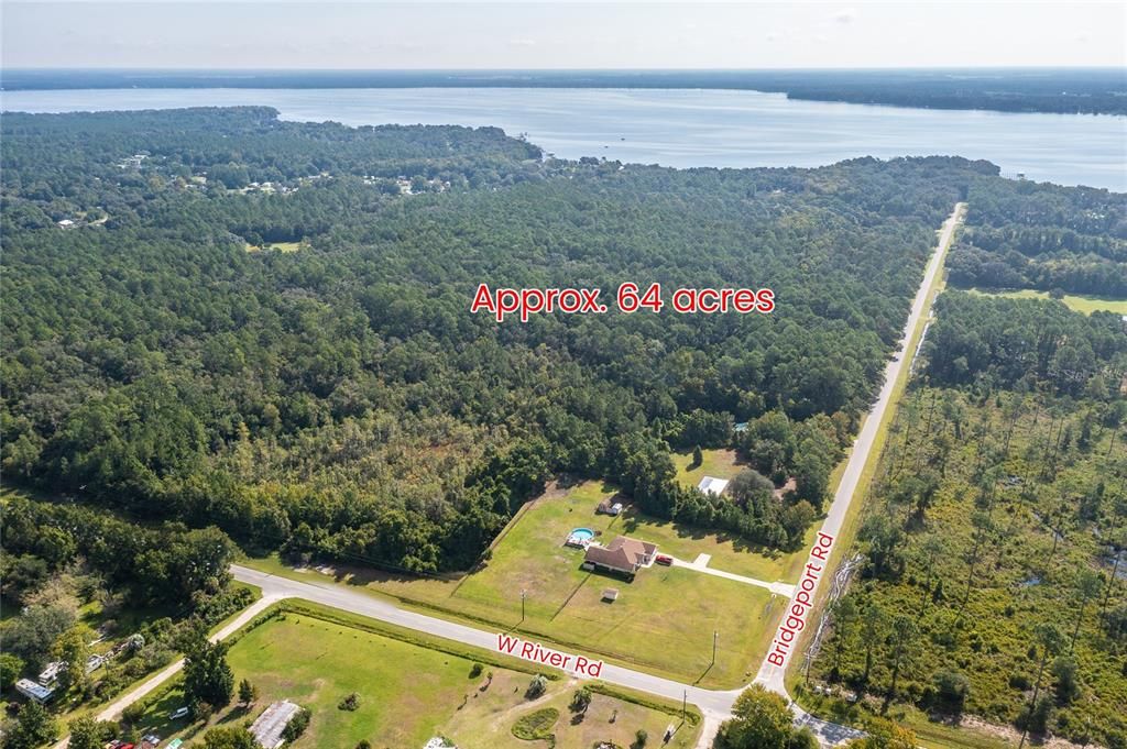 На продажу: $998,000 (63.45 acres)