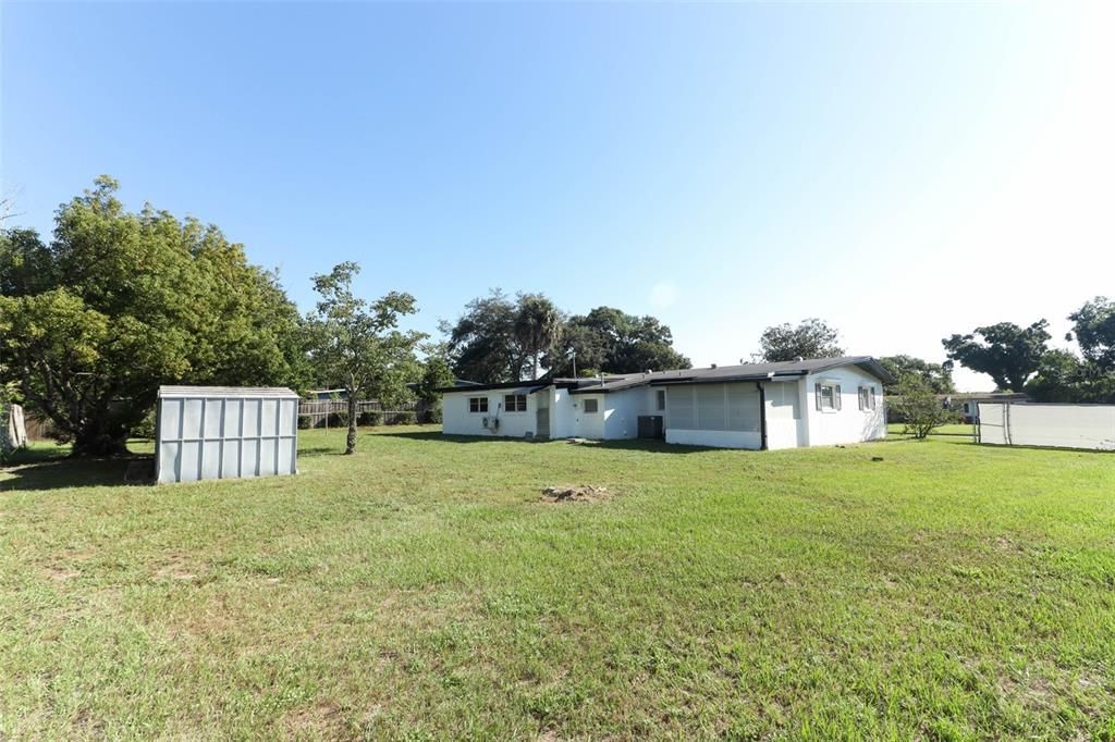 For Sale: $389,000 (3 beds, 2 baths, 1652 Square Feet)