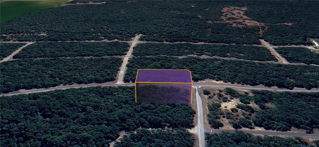 На продажу: $37,900 (0.84 acres)