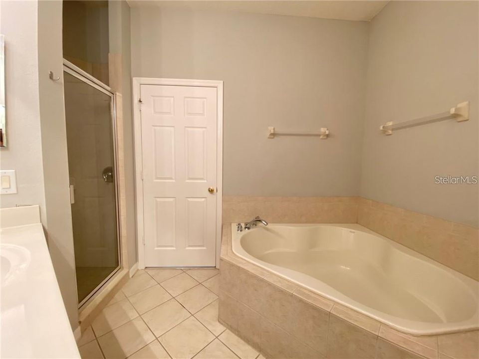 1/2 Bath Located off Entryway