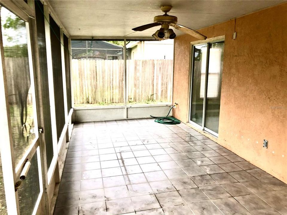 For Rent: $2,600 (4 beds, 2 baths, 1194 Square Feet)