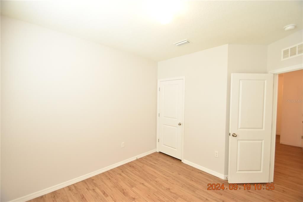 Active With Contract: $1,850 (3 beds, 2 baths, 1530 Square Feet)