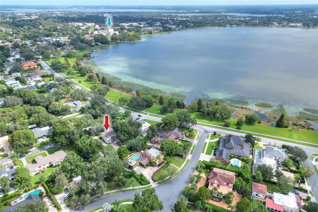 Short distance to Florida Southern College marked by blue arrow.