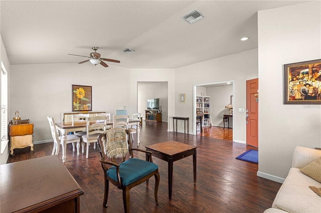 FRONT FAMILY ROOM VIEW OF DINING AREA