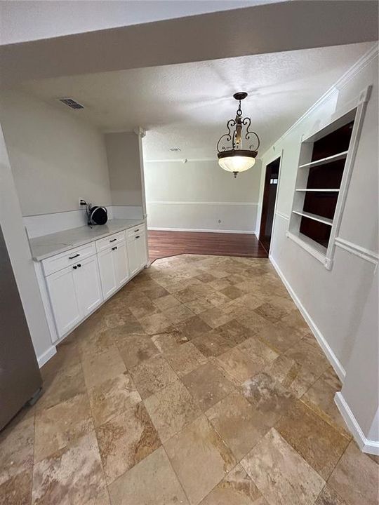 For Rent: $2,475 (3 beds, 2 baths, 1360 Square Feet)