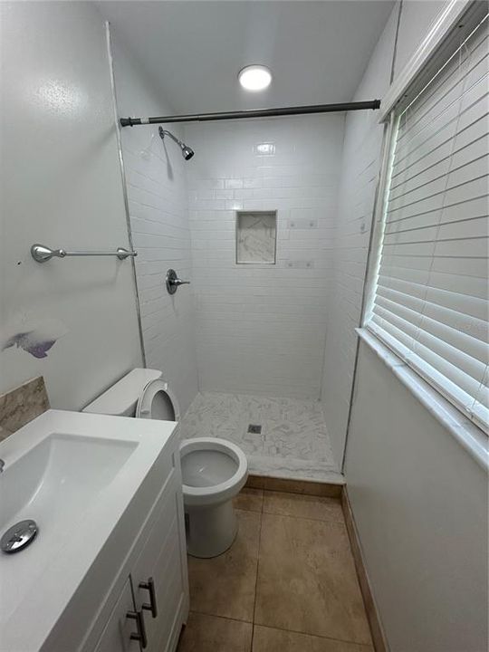 For Rent: $2,475 (3 beds, 2 baths, 1360 Square Feet)