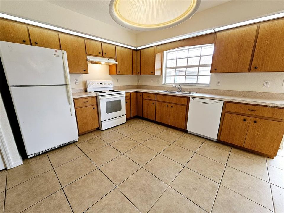 For Rent: $1,625 (2 beds, 2 baths, 1093 Square Feet)