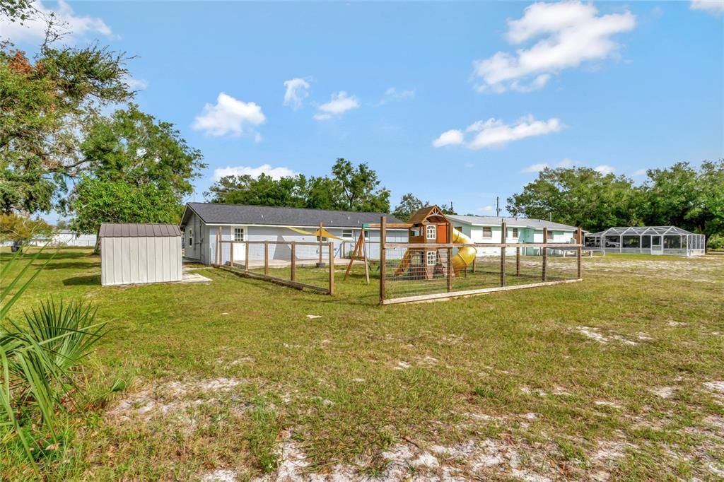 For Sale: $399,900 (2 beds, 2 baths, 1150 Square Feet)