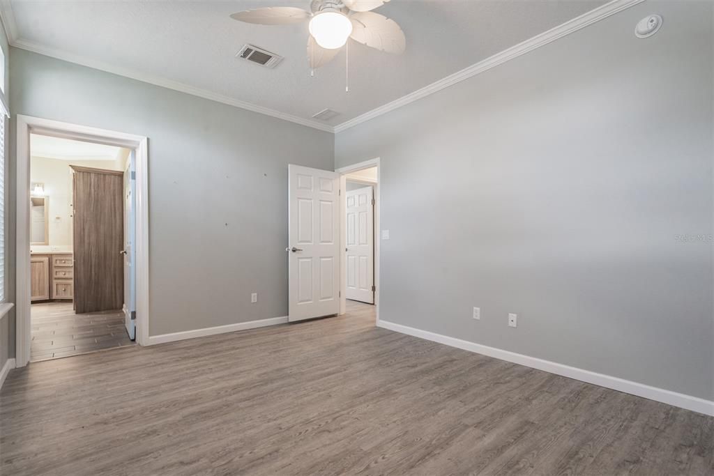 For Sale: $349,000 (2 beds, 2 baths, 1440 Square Feet)