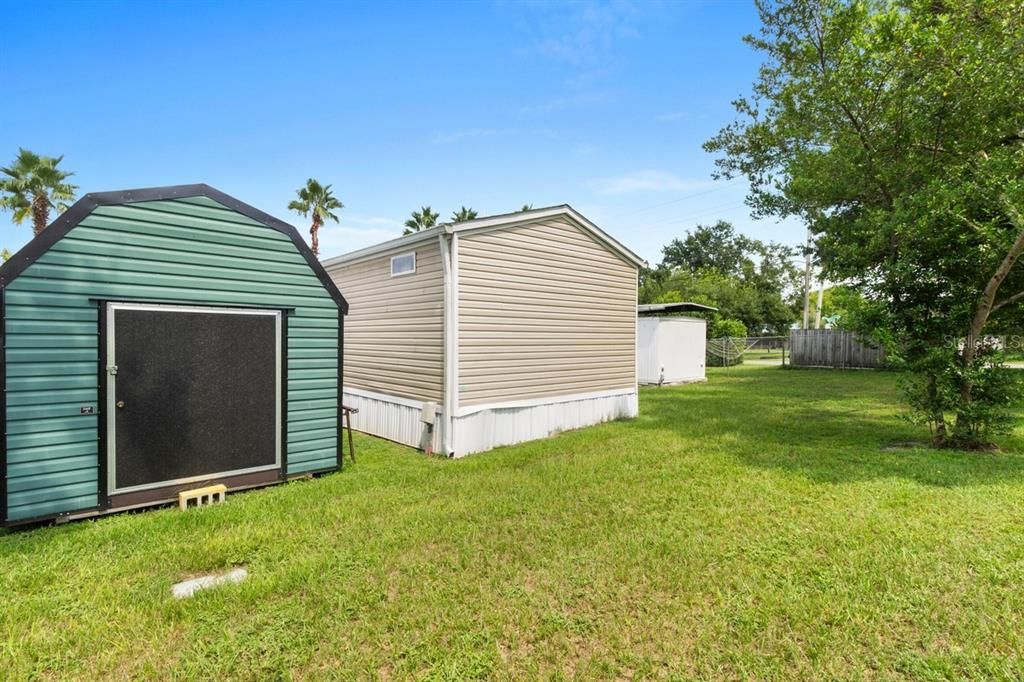 For Sale: $190,000 (2 beds, 2 baths, 1050 Square Feet)