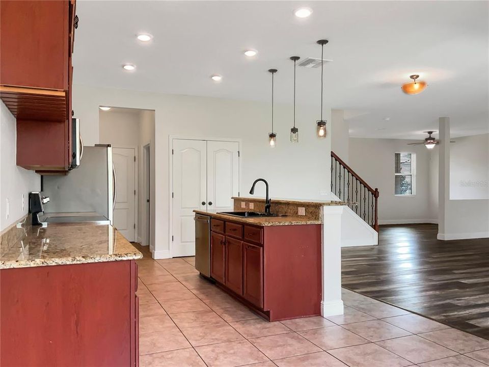 For Sale: $425,000 (4 beds, 2 baths, 2681 Square Feet)