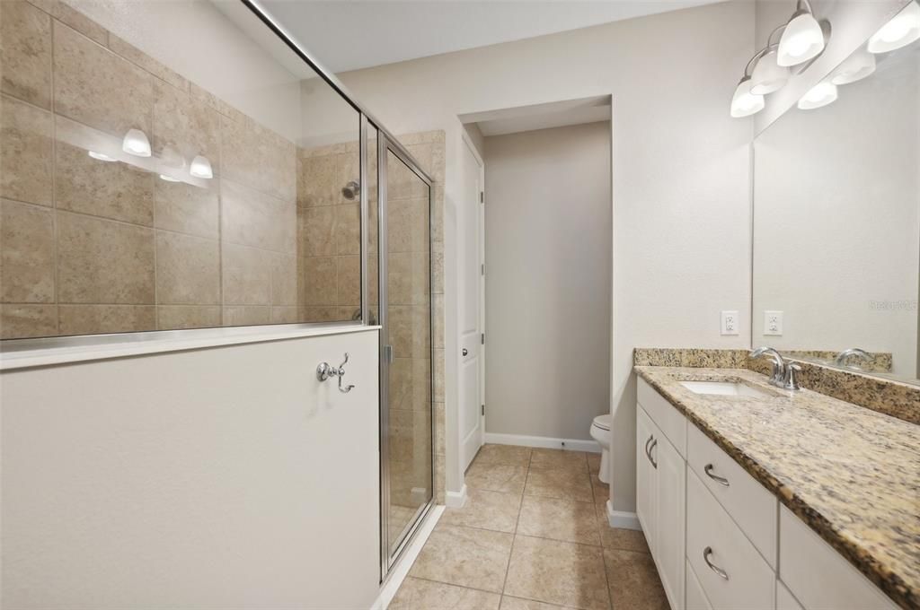 For Sale: $365,000 (2 beds, 2 baths, 1322 Square Feet)