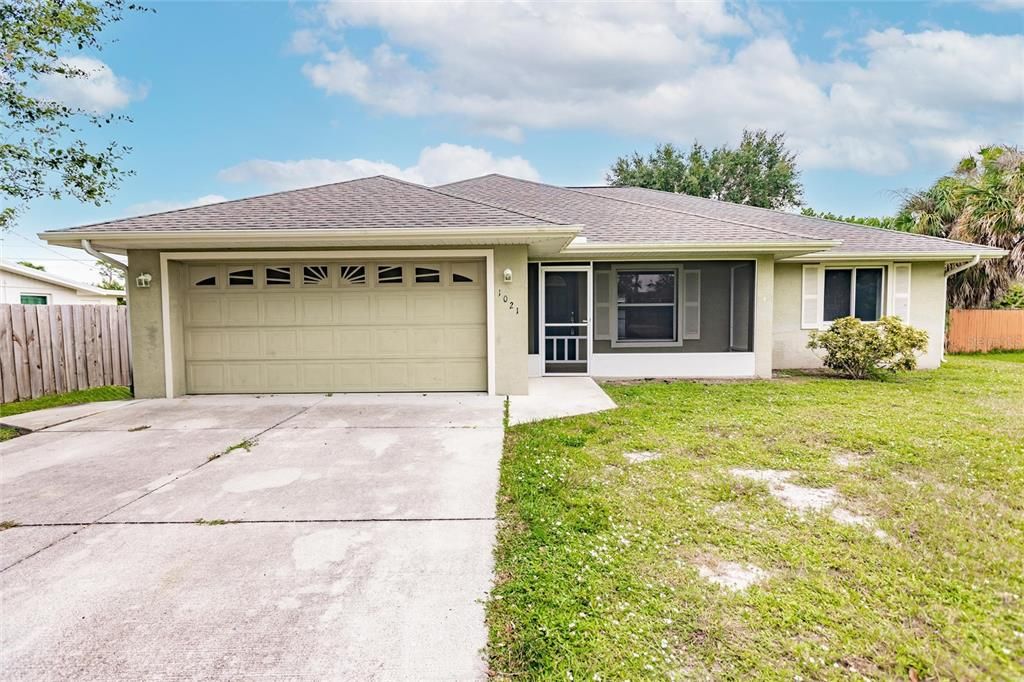 For Sale: $399,900 (3 beds, 2 baths, 1550 Square Feet)