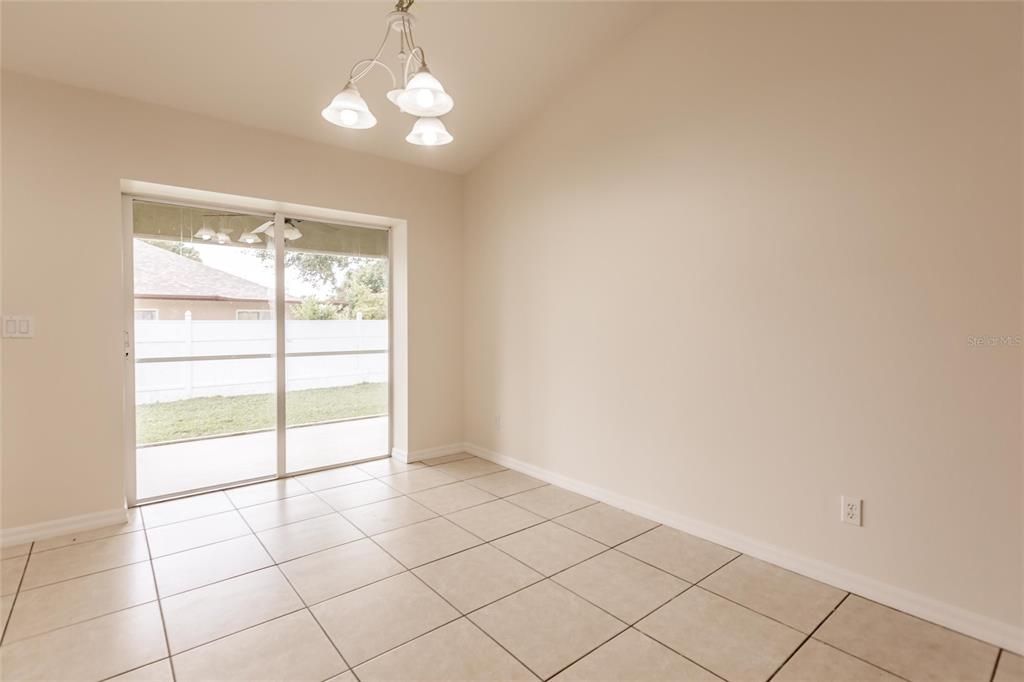 For Sale: $399,900 (3 beds, 2 baths, 1550 Square Feet)