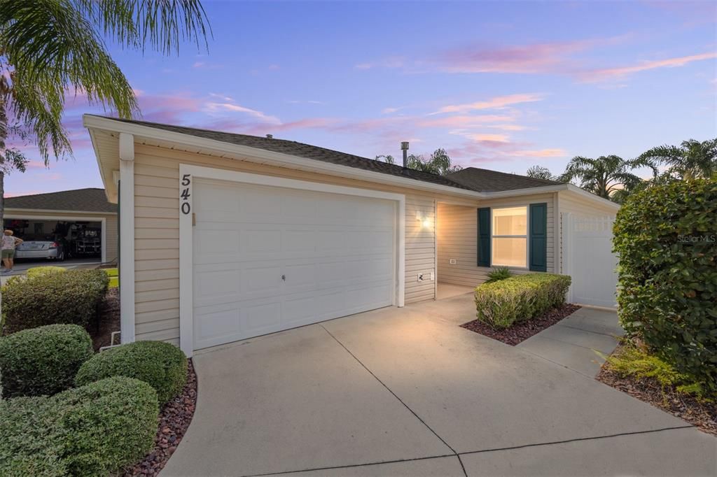 Garage door with Keyless Entry