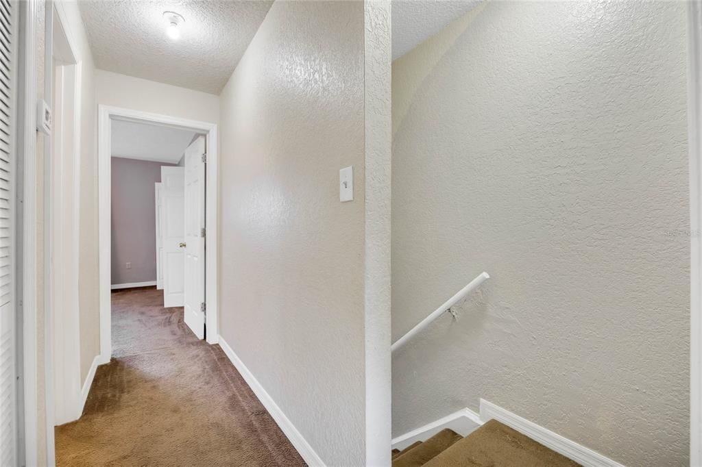 For Sale: $179,000 (2 beds, 1 baths, 1240 Square Feet)