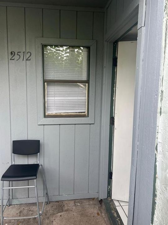 For Sale: $99,000 (1 beds, 1 baths, 642 Square Feet)