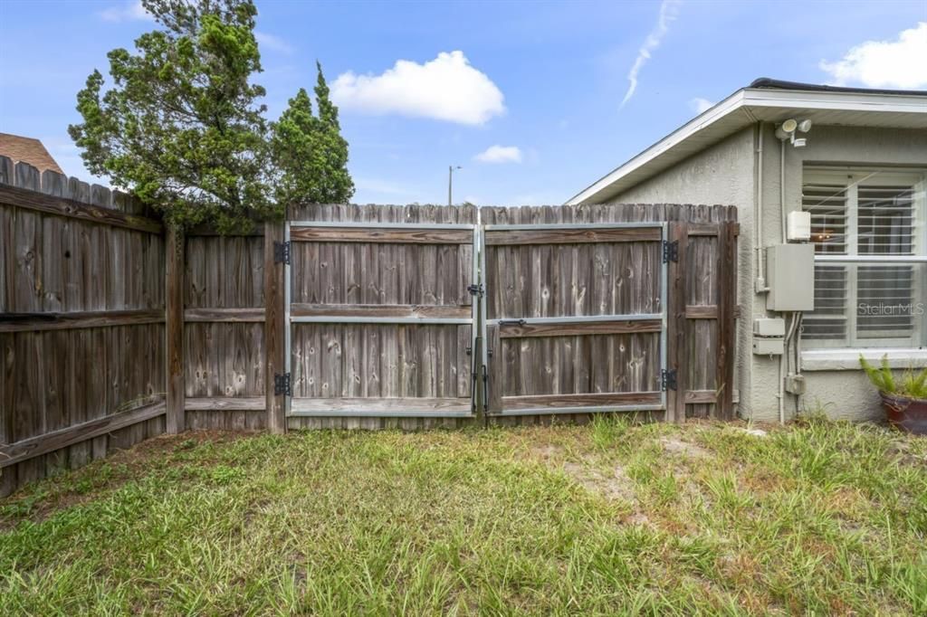 For Sale: $369,000 (3 beds, 2 baths, 1420 Square Feet)