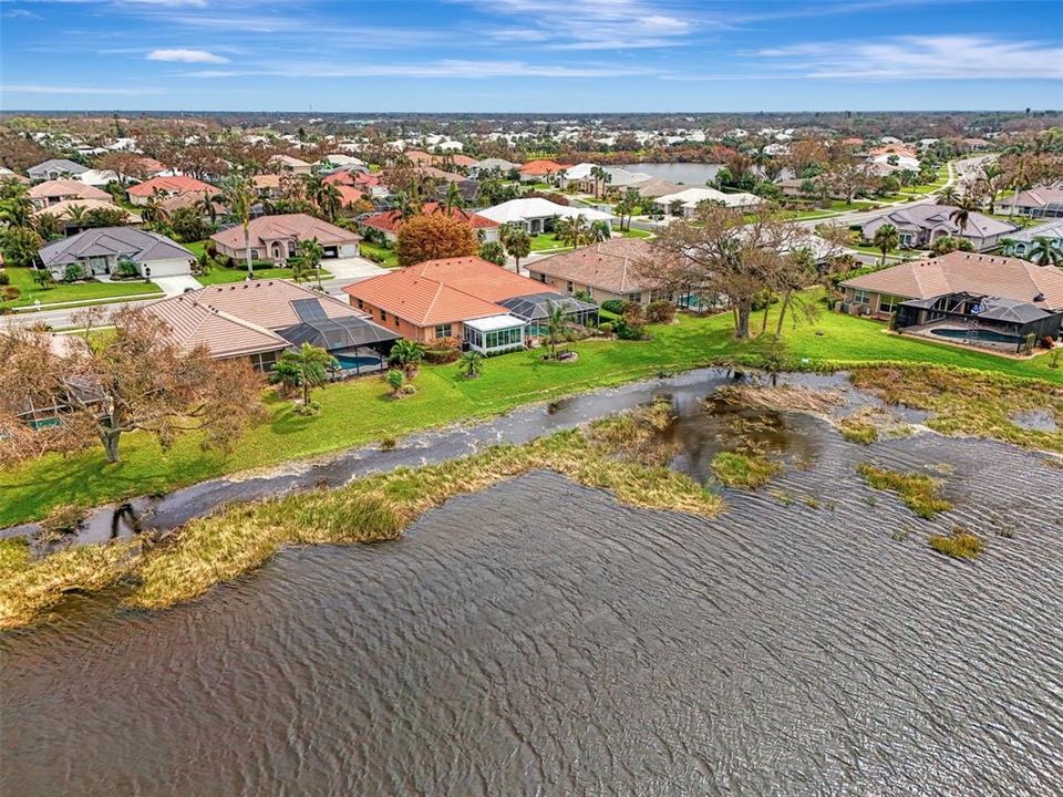 For Sale: $679,000 (3 beds, 2 baths, 2291 Square Feet)