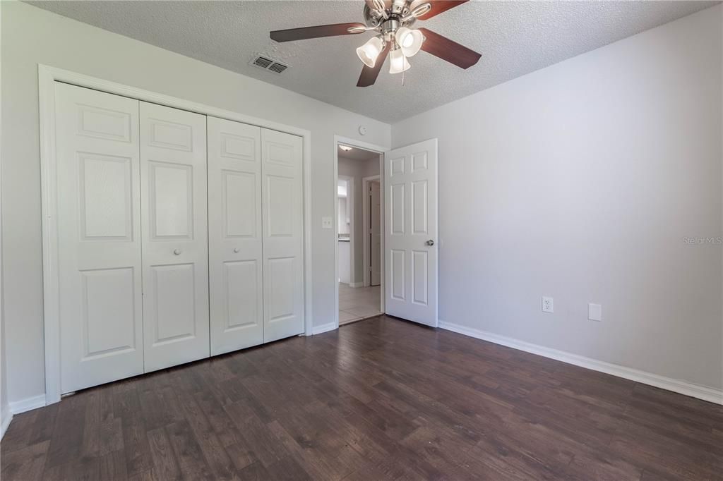 For Sale: $309,900 (3 beds, 2 baths, 1855 Square Feet)