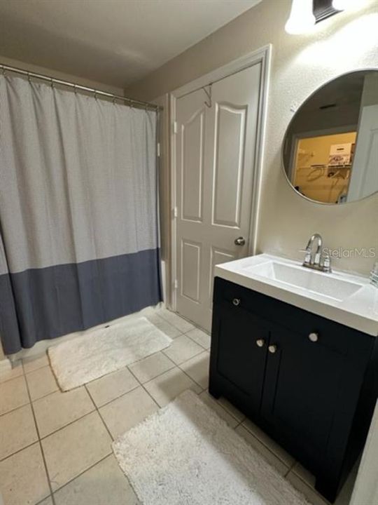 For Rent: $2,250 (2 beds, 1 baths, 1278 Square Feet)