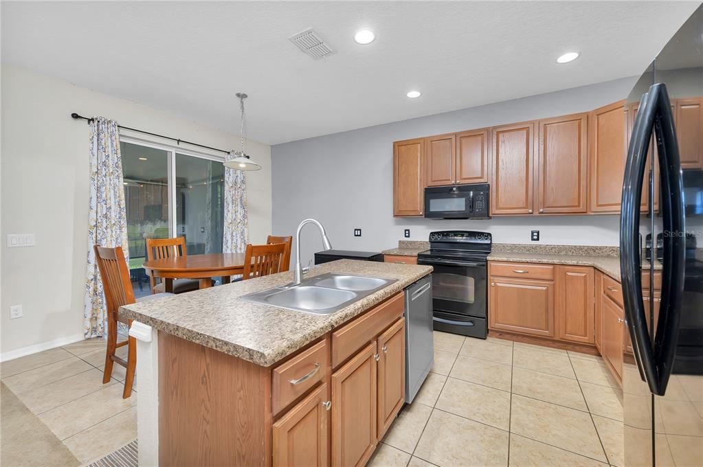 For Sale: $329,900 (3 beds, 2 baths, 1445 Square Feet)